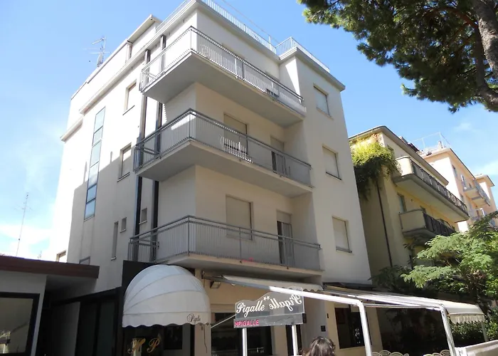 Hotel Pigalle
